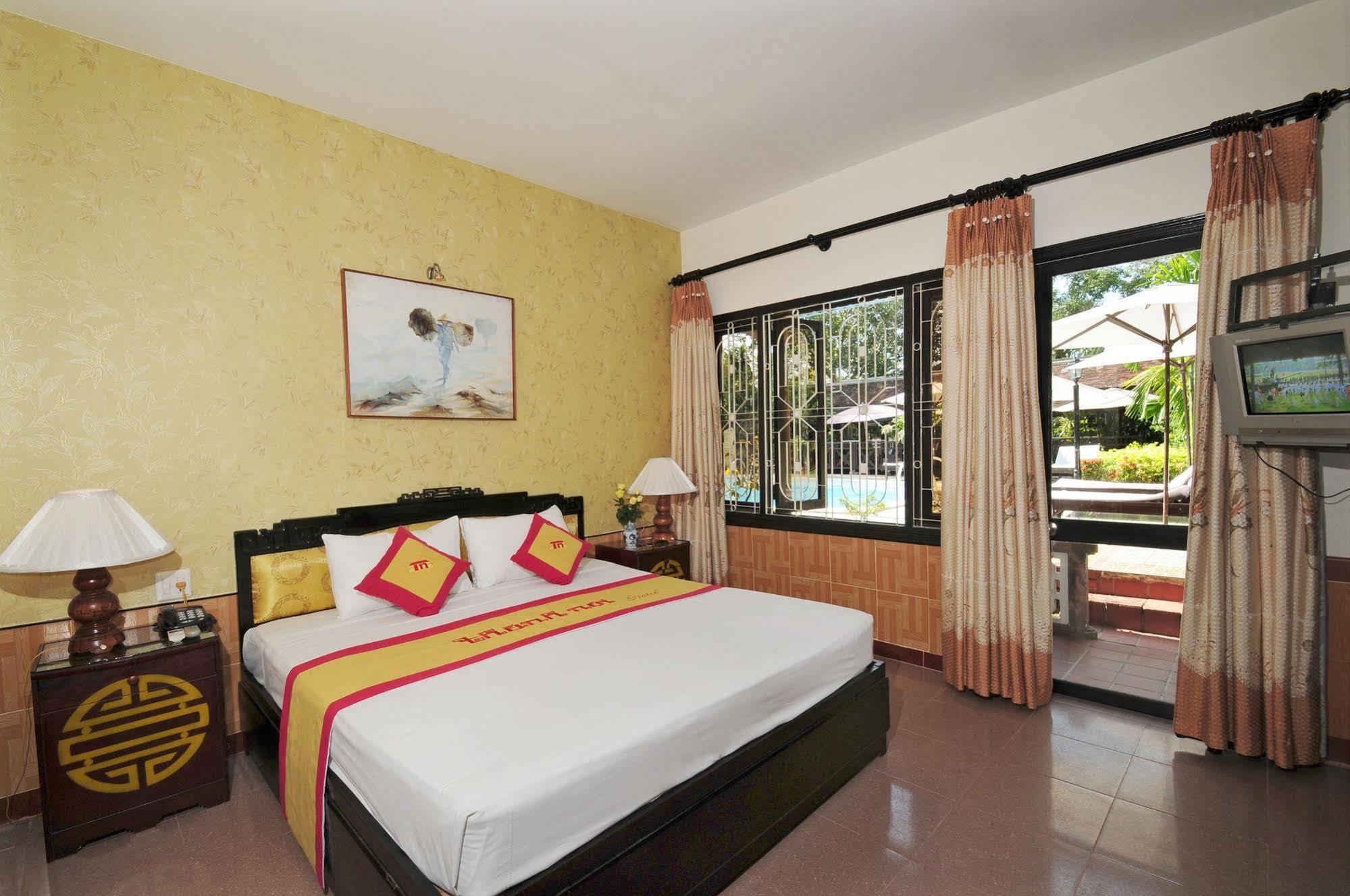 Thanh Noi Hotel Hué Extérieur photo
