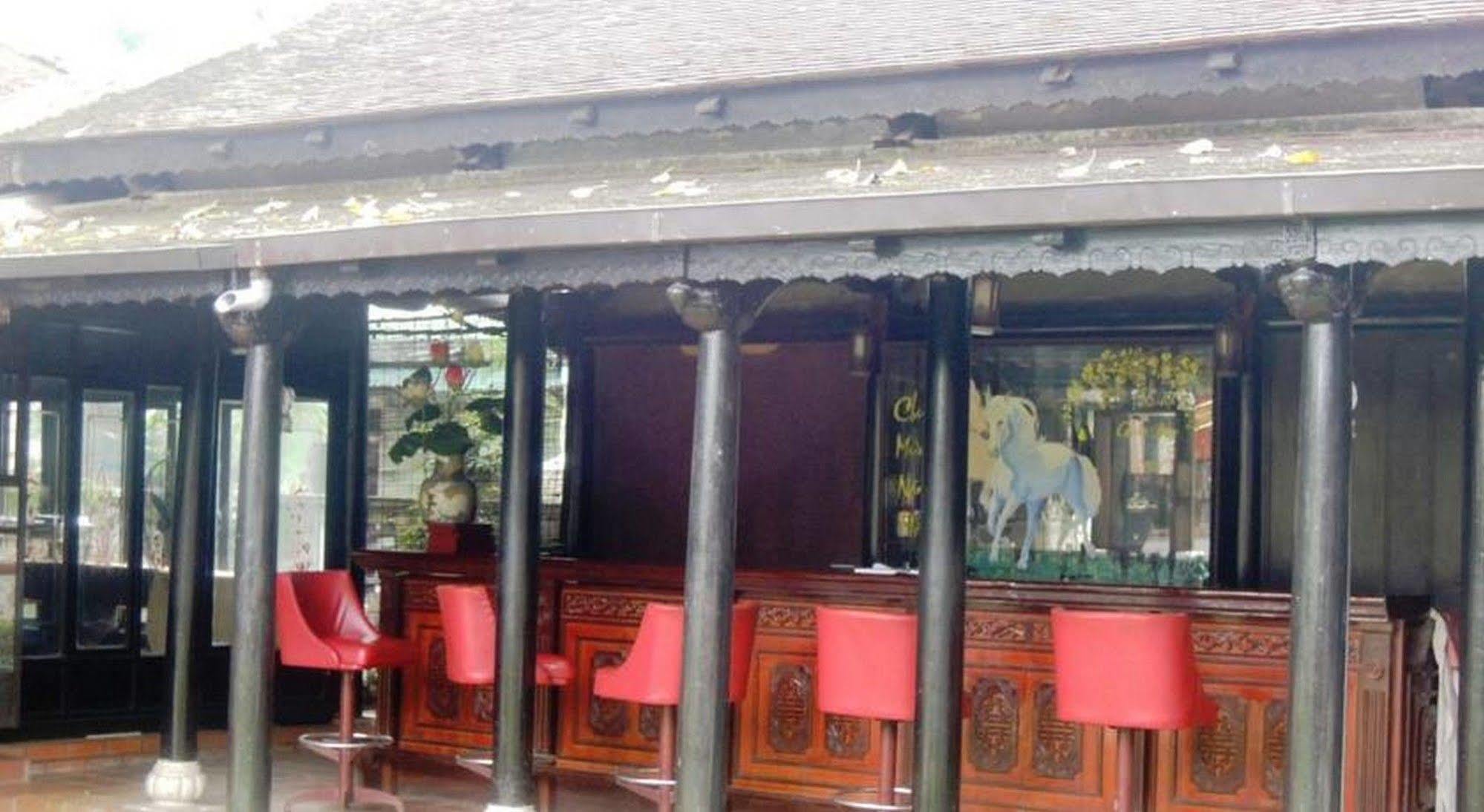 Thanh Noi Hotel Hué Extérieur photo