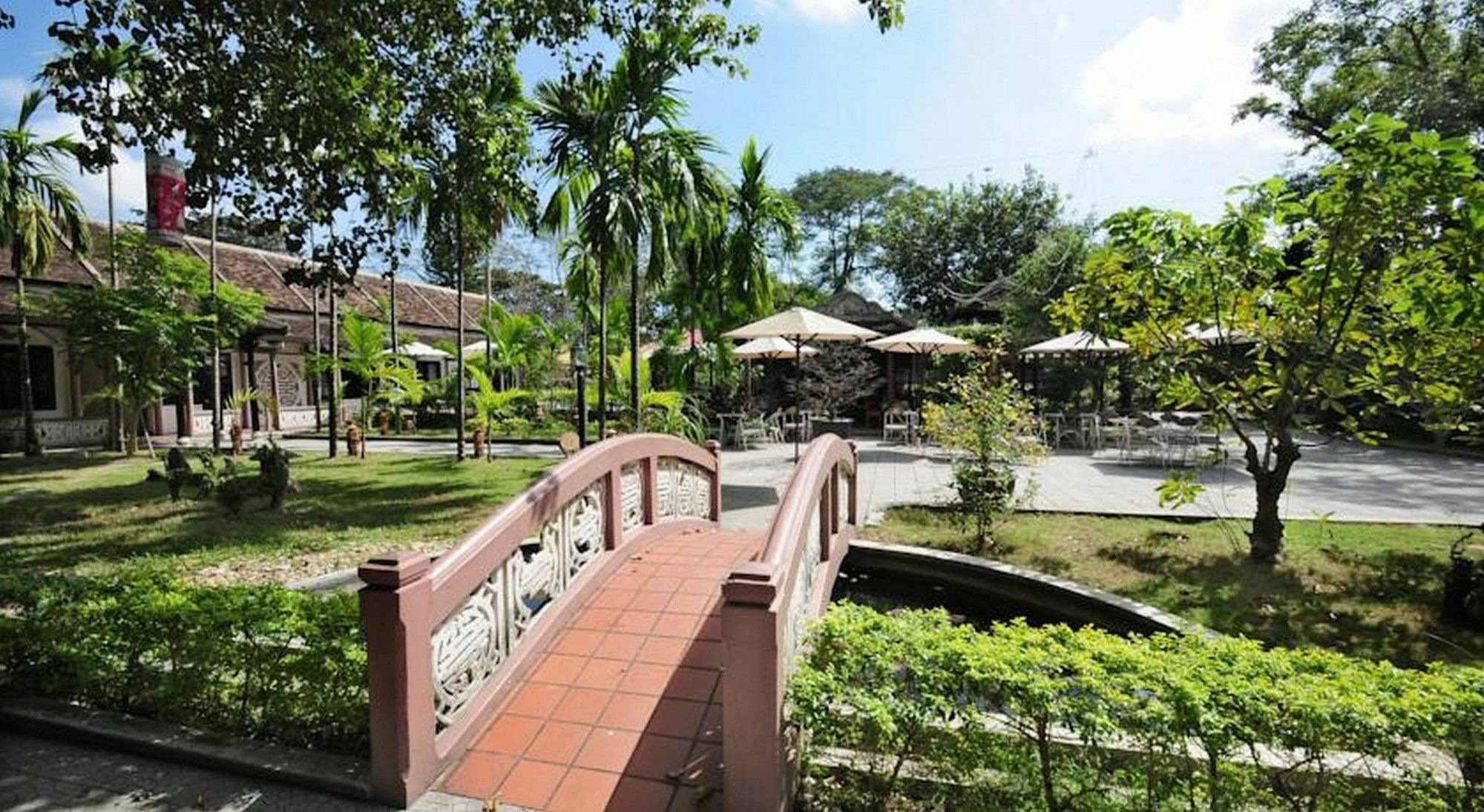 Thanh Noi Hotel Hué Extérieur photo